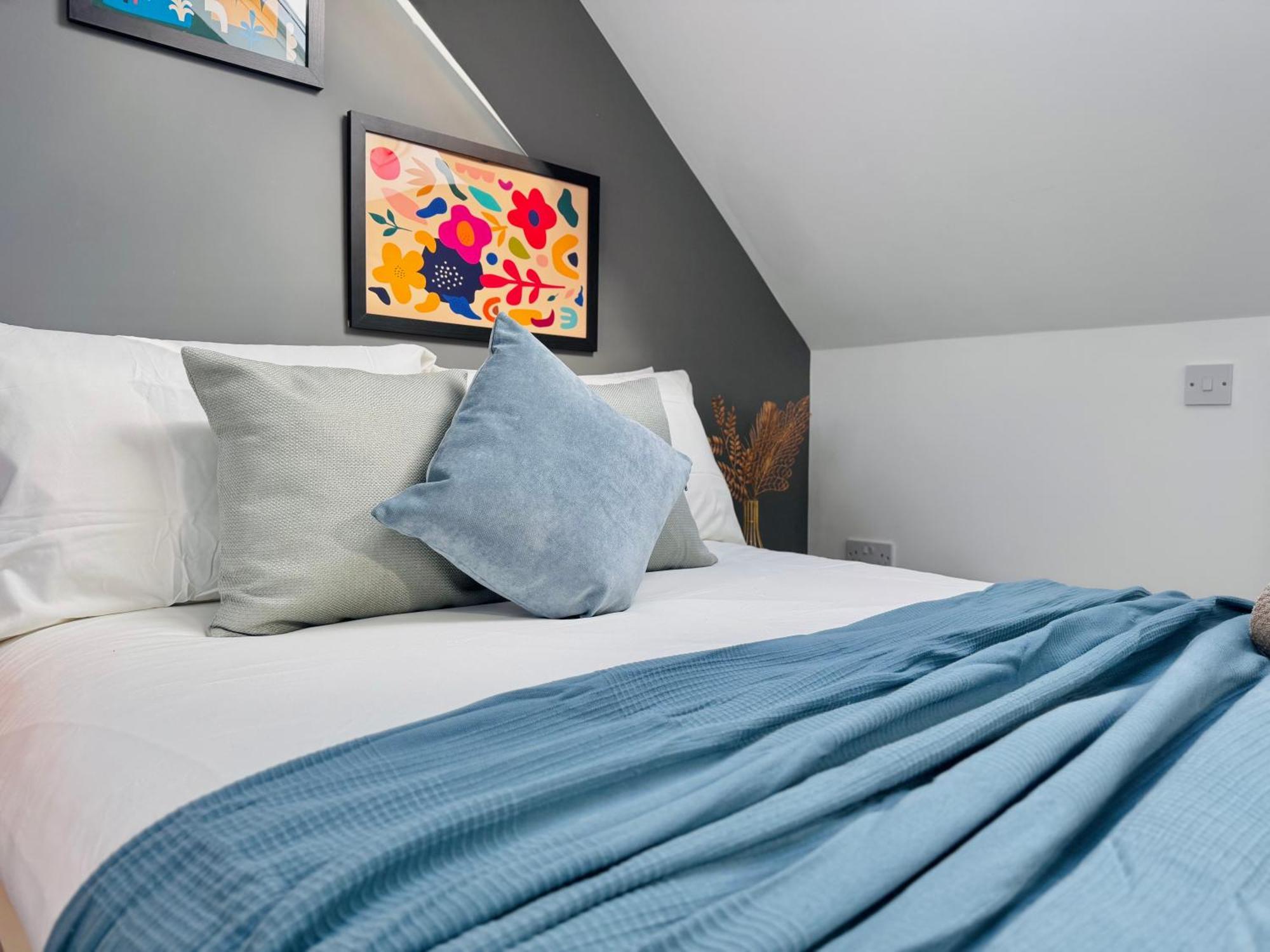 Bright Studio Loft 30Min To Central Лондон Экстерьер фото