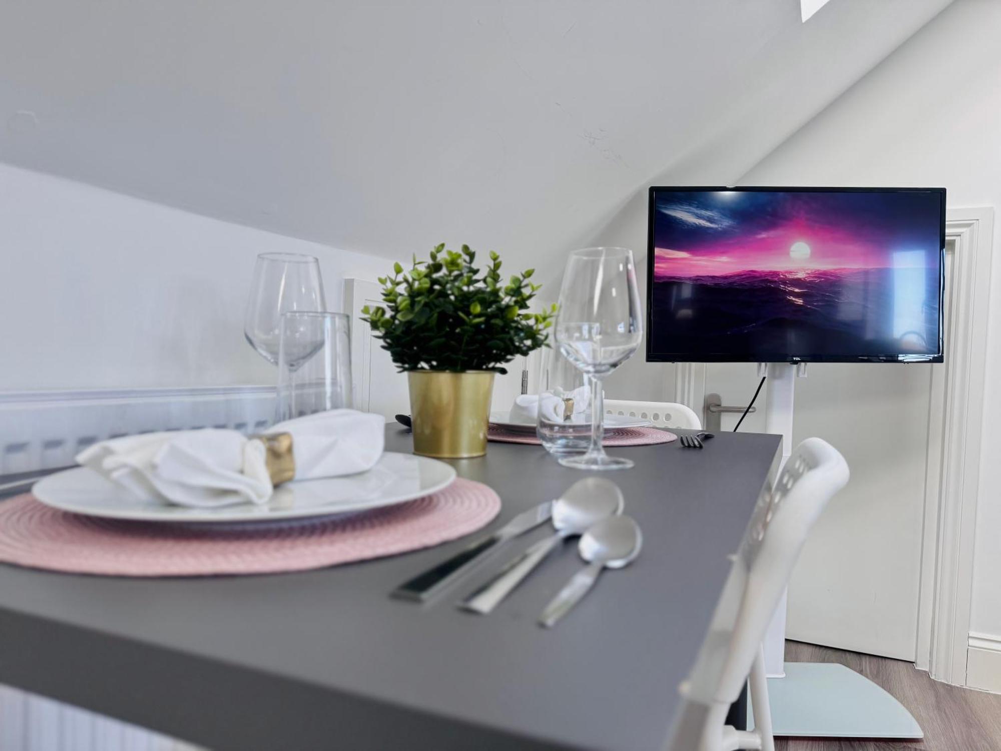 Bright Studio Loft 30Min To Central Лондон Экстерьер фото